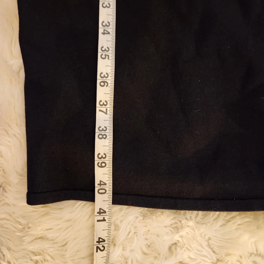 Vince Solid Black Long Sleeve Fitted Stretchy  Side Detail Dress Size Medium